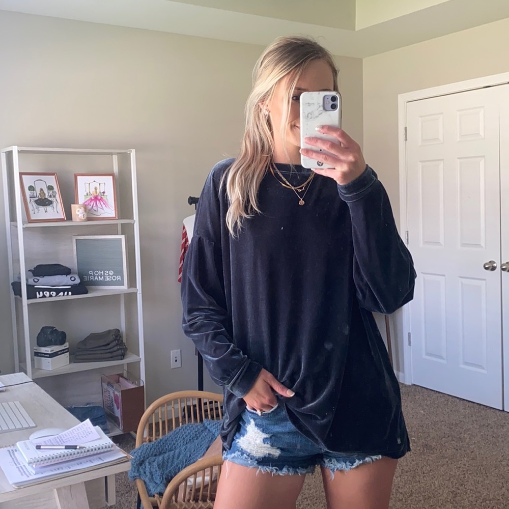 Velvet long sleeve navy top